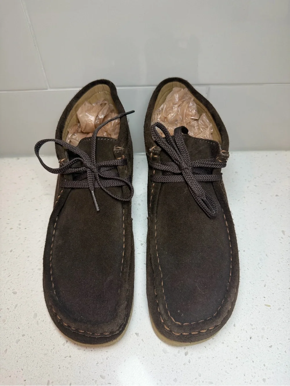 Clarks Men’s Chukka Boots Dark Brown Suede Stinson shoes hi ankle men’s size 8